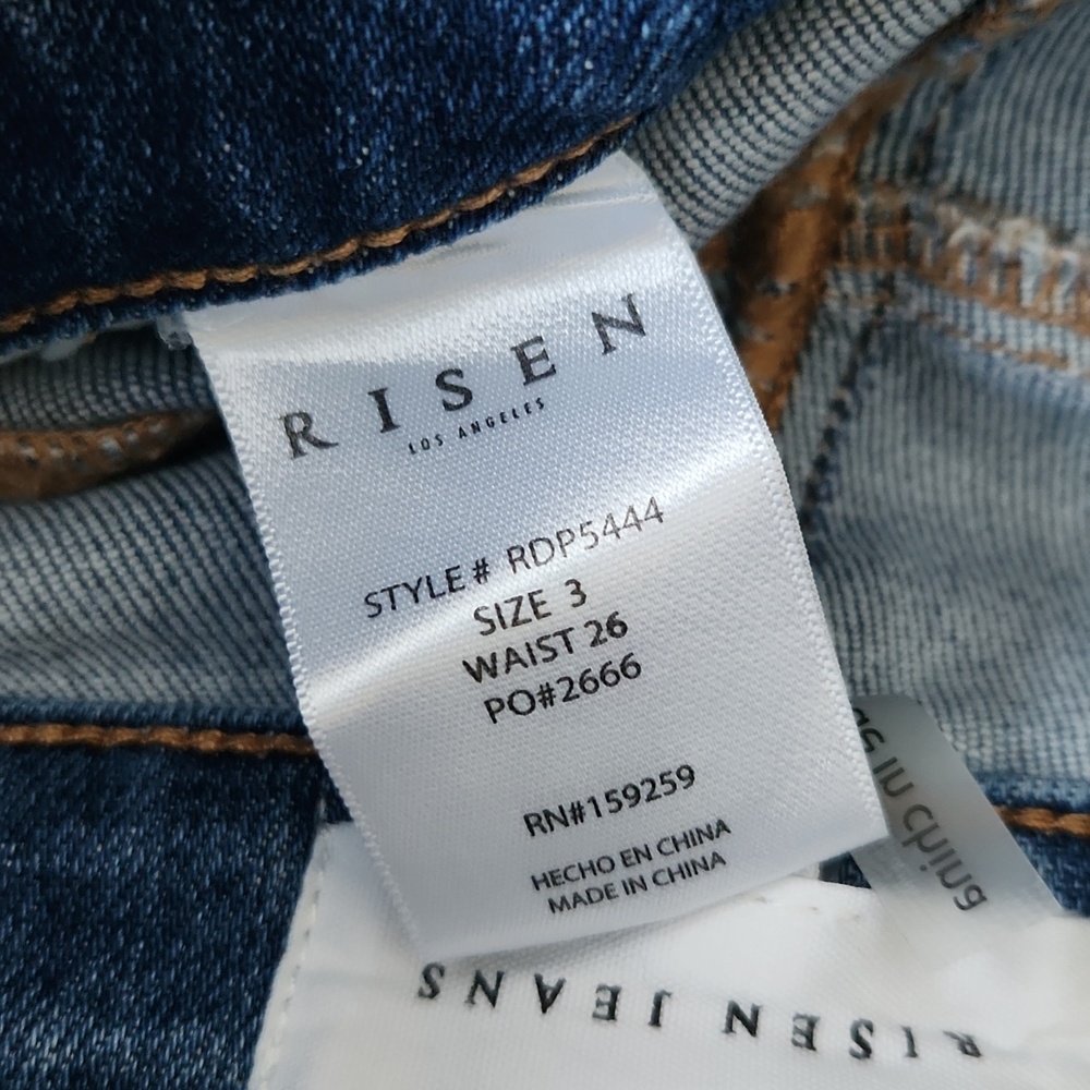 Risen Jeans Wide Leg High Waist Stretchy Medium Wash Blue Model Off-Duty - Picture 4 of 9